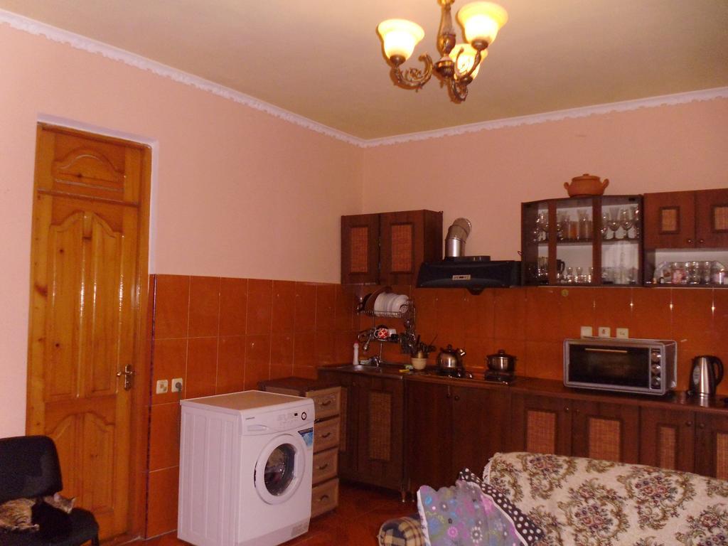 Hotel Private House In Batumi Zimmer foto